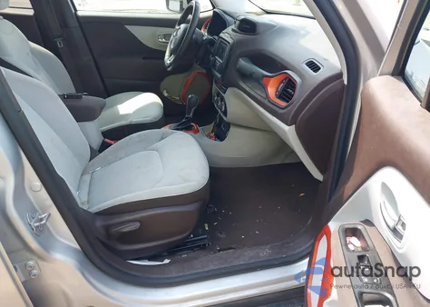 2015 Jeep Renegade Latitude z USA, uszkodzony, nr VIN ZACCJBBT7FPB29580